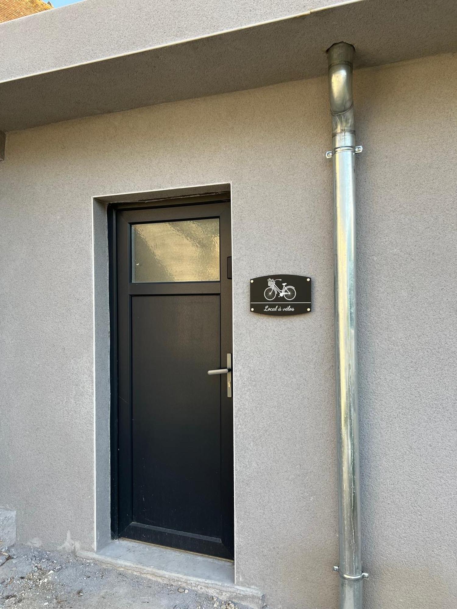 Les Haltes De La Rive Gauche Apartment Sury-pres-Lere Luaran gambar