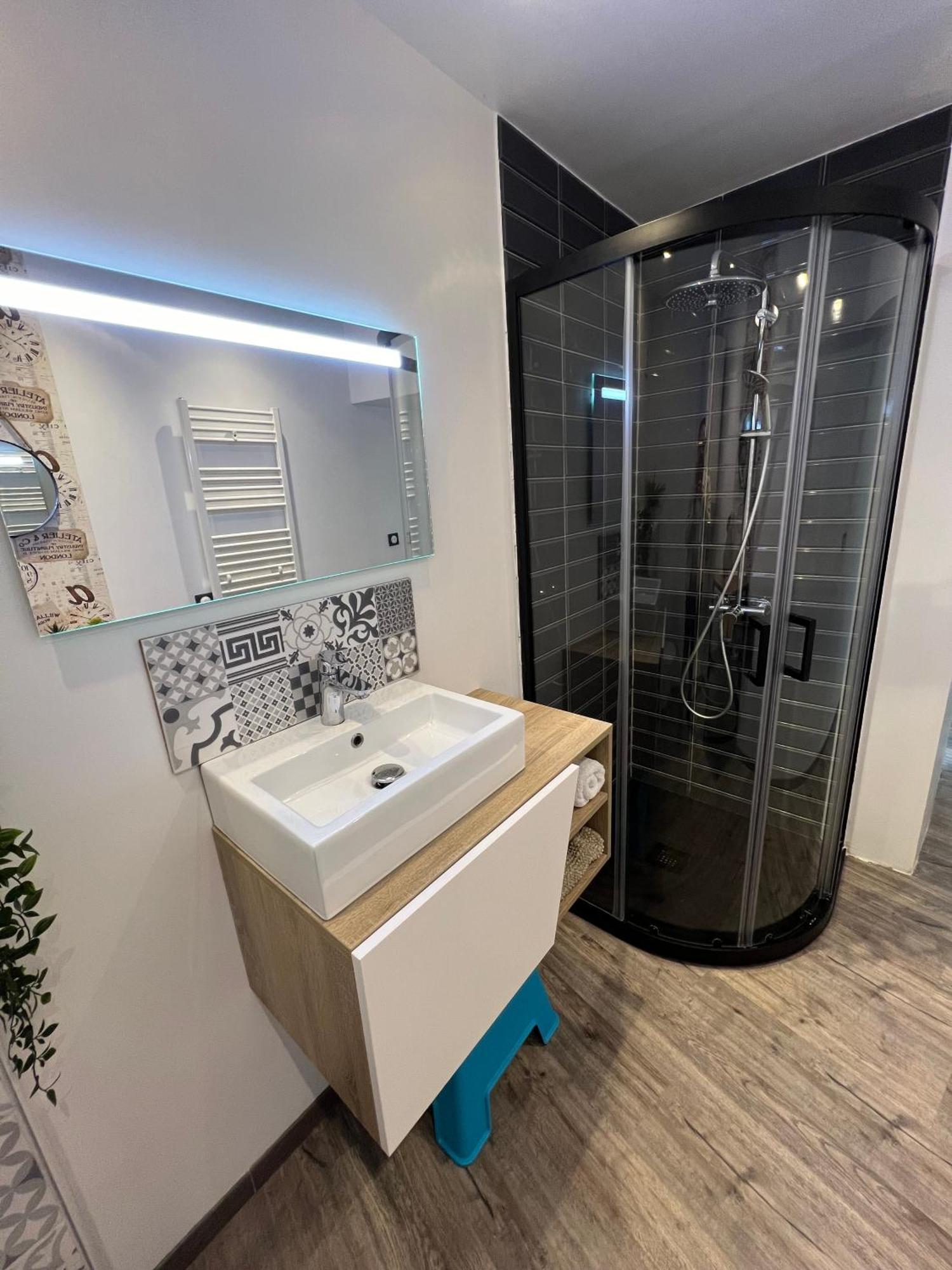Les Haltes De La Rive Gauche Apartment Sury-pres-Lere Luaran gambar